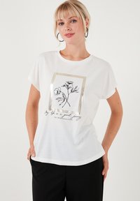 REGULAR FIT - Tričko s potlačou - ecru