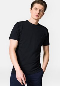 Niewybrane, dark navy