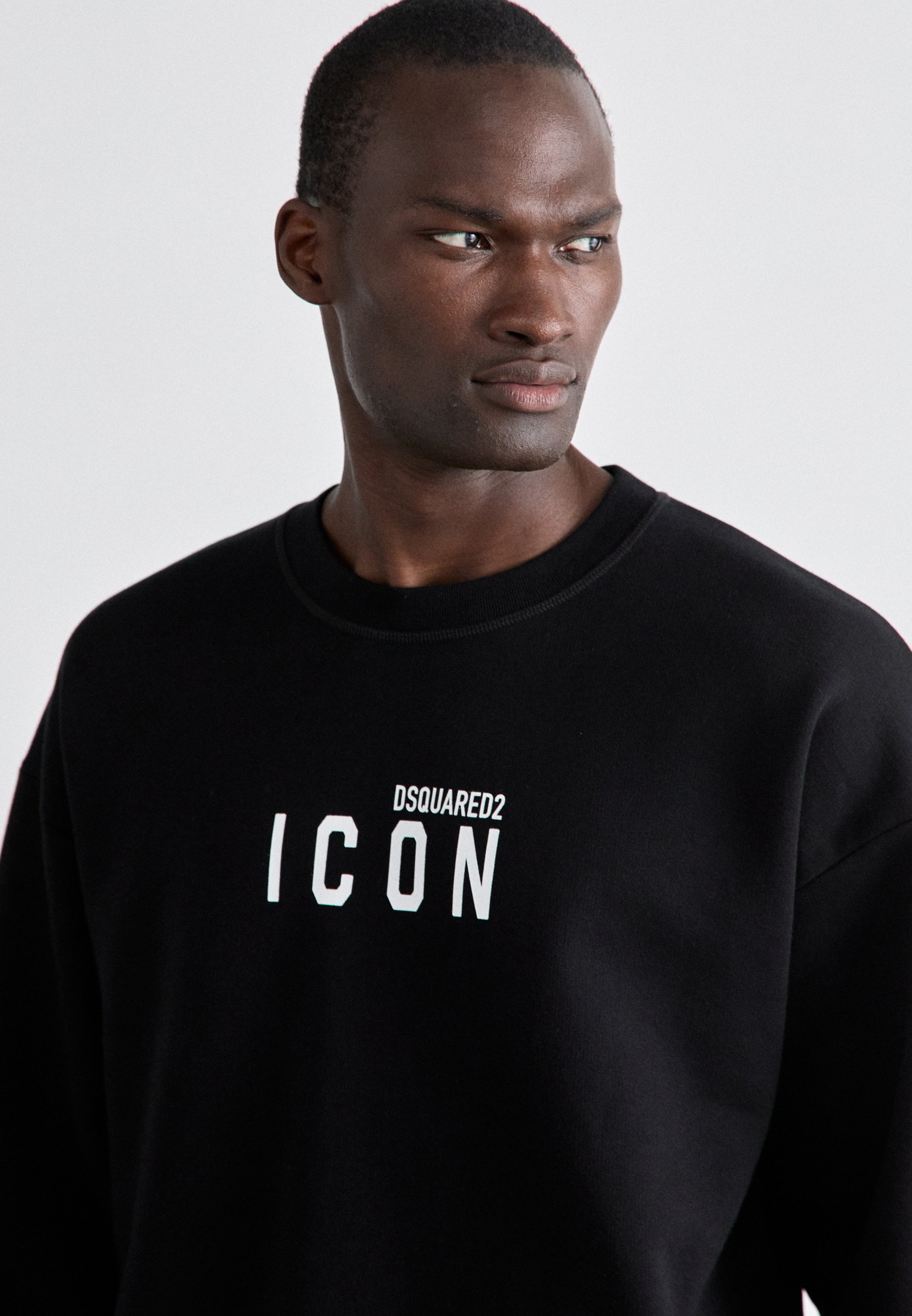 パーカー・フーディ Dsquared2 Black Cotton Cool Fit Crewneck Sweatshirt Dsquared2 Black Cotton Cool Fit Crewneck Sweatshirt | ShopSimon