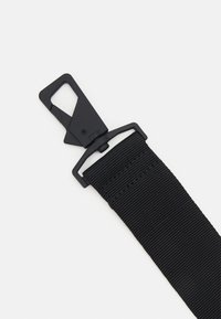 Rains BOX BAG MICRO UNISEX - Cross body bag - muse