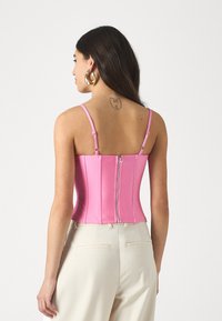 Good American COMPRESSION SHINE CORSET - Top - sorority pink