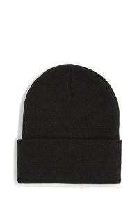 Sort strik hætte med opfoldet kant. Lavet af blødt, tekstureret stof, har den en hætteform og ingen synlige logoer eller mønstre.