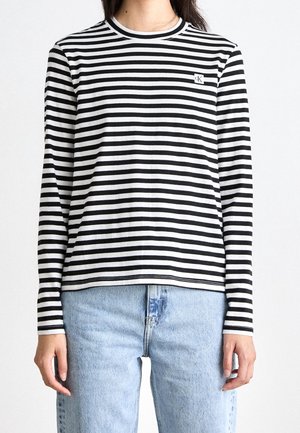 Langærmet T-shirt - white