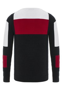 Schwarzer Pullover mit horizontalen Rippenelementen in Rot und Weiß an den Schultern und Ärmeln. Strukturelle Akzente an den Ärmeln.