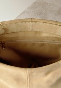 Next OVERSIZED - REGULAR FIT - Pisemska torbica - neutral