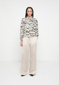 Marc Cain Button-down blouse - magnolia