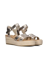 TOMS Espadrilles - goud