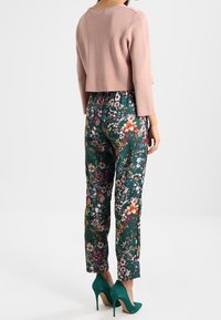 Cream Kofta - light pink