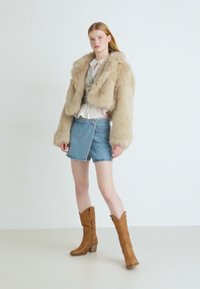 Free People PARIS CROPPED - Casaco de inverno - sand