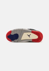Jordan AIR JORDAN 4 RETRO OG UNISEX - Magas szárú edzőcipők - black/fire red/deep royal blue/dark smoke grey/tech grey