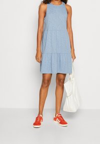 GAP Stickad klänning - royal blue