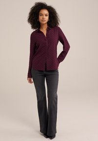 WE Fashion Gombos blúz - violet