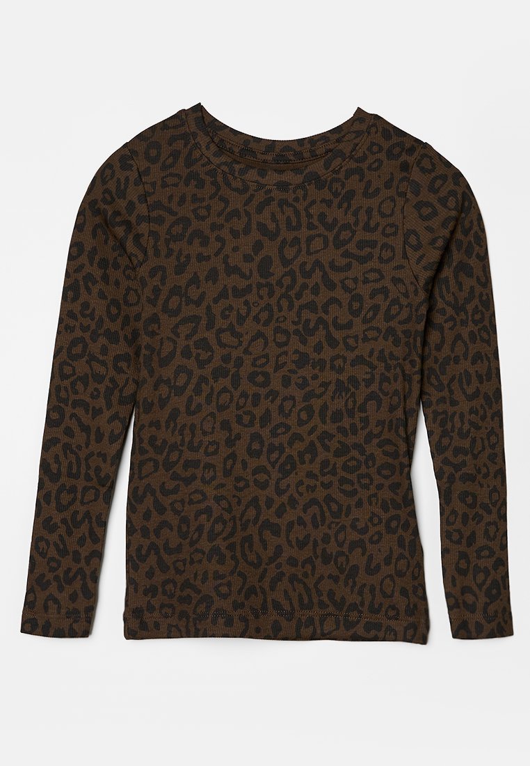name it Longsleeve niet gedefinieerd