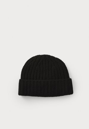 Berretto di lana nero con texture a costine e risvolto. Il design è semplice e classico, adatto a vari stili.