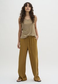 My Essential Wardrobe DIAS - Kelnės - dijon