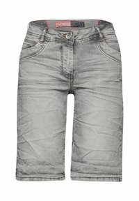 Shorts en denim gris avec un lavage décoloré, coupe mi-longue, quatre poches et couture contrastante le long des coutures. Fermeture à bouton et à zip.