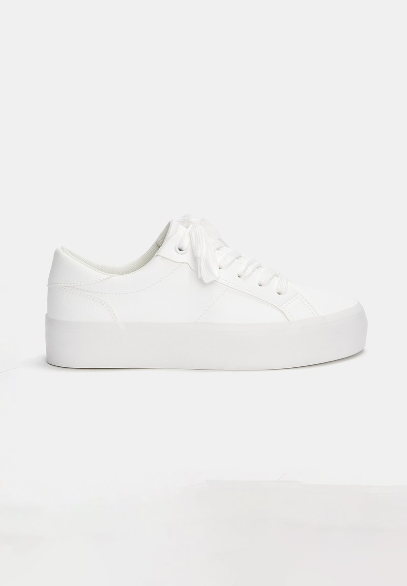 PULL&BEAR BASIC CHUNKY - Sneakers - white