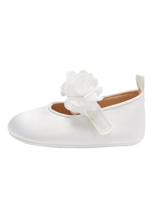 CORSAGE PRAM SET - Vauvan kengät - white