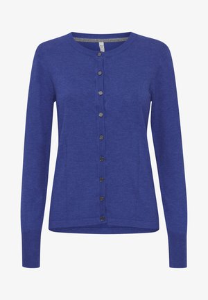 Modrá pletená cardigan s dlhými rukávmi, okrúhlym výstrihom, zapínaním na gombíky, bočnými vreckami a rebrovanými manžetami. Hladká štruktúra a neformálny dizajn.