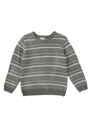 Suéter de punto gris con rayas horizontales y patrones de diamantes en blanco y azul claro. Cuello redondo y puños acanalados.