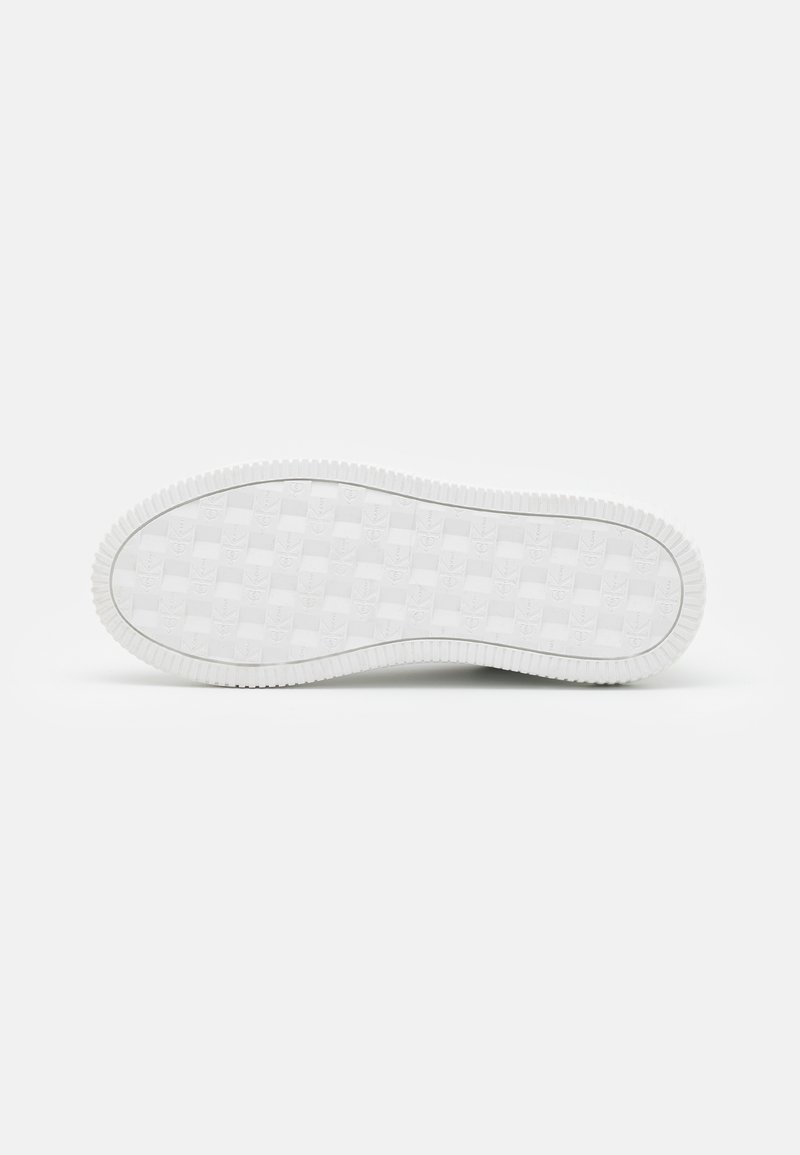 Herren Sneaker low | Calvin Klein Jeans CHUNKY CUPSOLE Sneaker low white/safety yellow/weiß - MV27143 Herren Sneaker low | Calvin Klein Jeans CHUNKY CUPSOLE Sneaker low white/safety yellow/weiß - MV27143