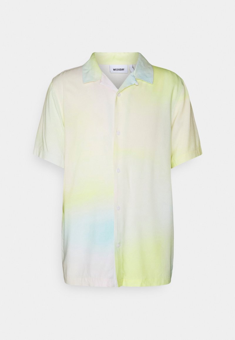 Chemise à manches courtes avec boutons, dégradé de couleurs pastel jaune et bleu doux et col décontracté par Weekday.