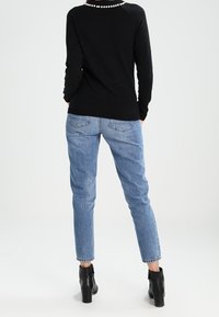 mint&berry Sweter
