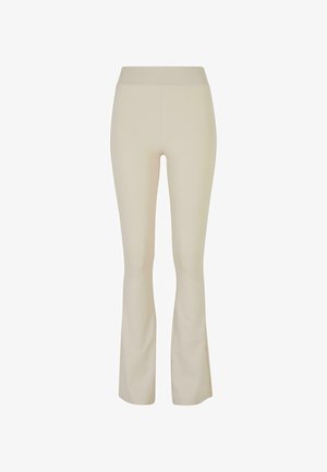 Pantaloni bej evazați, dintr-un material elastic, având un talie înaltă și slituri subtile pe laturi la tiv pentru un plus de detaliu.