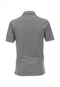 Grå polo t-shirt med krave, korte ærmer og et blødt, tekstureret stof. Diskret syningsdetalje ved kraven.