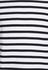 Tiger of Sweden Strickpullover - white