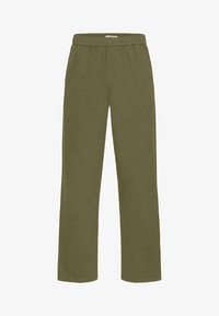 Unselected, ivy green