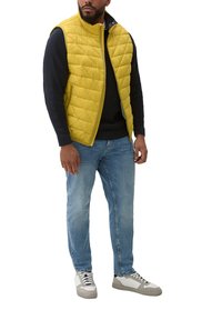 s.Oliver Weste - gelb