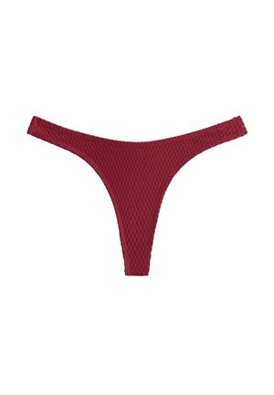 Piros, méhsejt mintás, texturált bikini alsó. Minimális tanga kialakítással és vékony oldalszíjakkal.