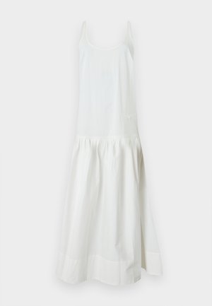 Valge pika varrukateta kleit laia kaelusega, kogutud vöökohaga ja väikese tasku detailiga esiküljel.