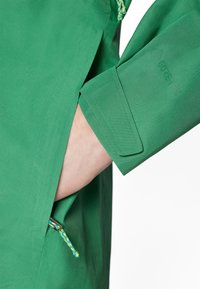 Patagonia TRIOLET - Jachetă hardshell - gather green