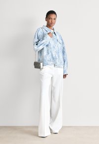 Cras SOUTH JACKET - Veste en jean - delicate bleach