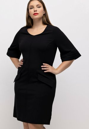 Ulla Popken Vapaa-ajan mekko - black