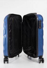 OCHNIK UNISEX granatowy