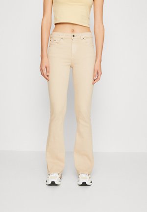 b.young BYLola - Džínsy s rovným strihom - safari