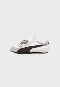 Δεν επιλέχθηκε, chocolate fondue/puma black