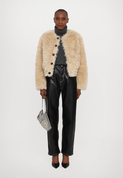 STAND STUDIO LUCINE JACKET - Talvejope - black/off white