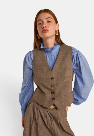Maison 123, VESTE BABEL GI PDG - Waistcoat - camel fonce