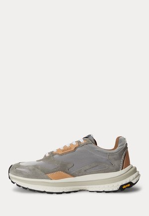 Polo Ralph Lauren, MODERN TRAINER 200 SUEDE PANELED SNEAKER - Tenisky - grey