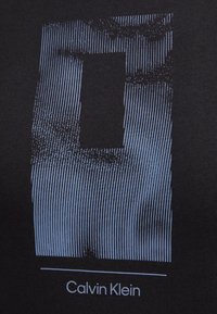 Calvin Klein Camiseta estampada - ck black