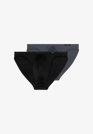 Twee herenslips, één zwart aan de voorzijde en één grijs aan de achterzijde, beide met een klein rechthoekig merketiket op de tailleband.