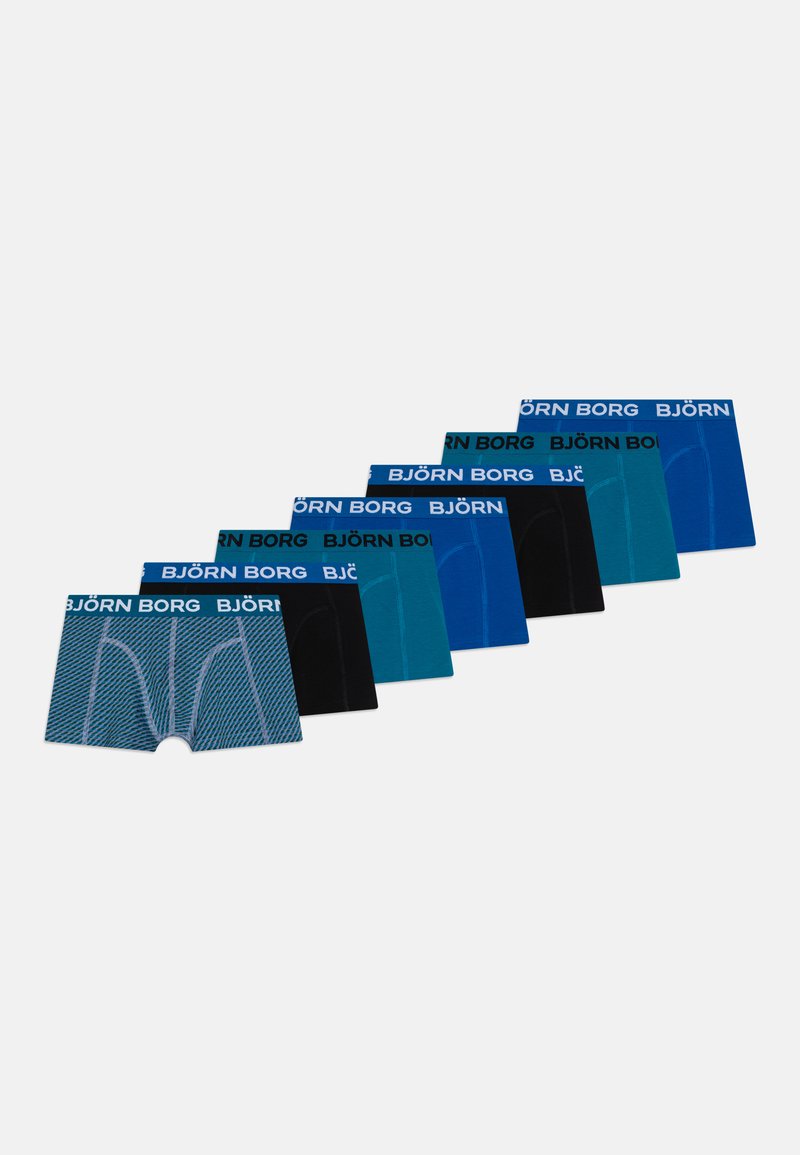Confezione di sette boxer in diverse tonalità di blu e nero. Presentano un elastico in vita con il logo "BJÖRN BORG" e una combinazione di design solidi e stampati.
