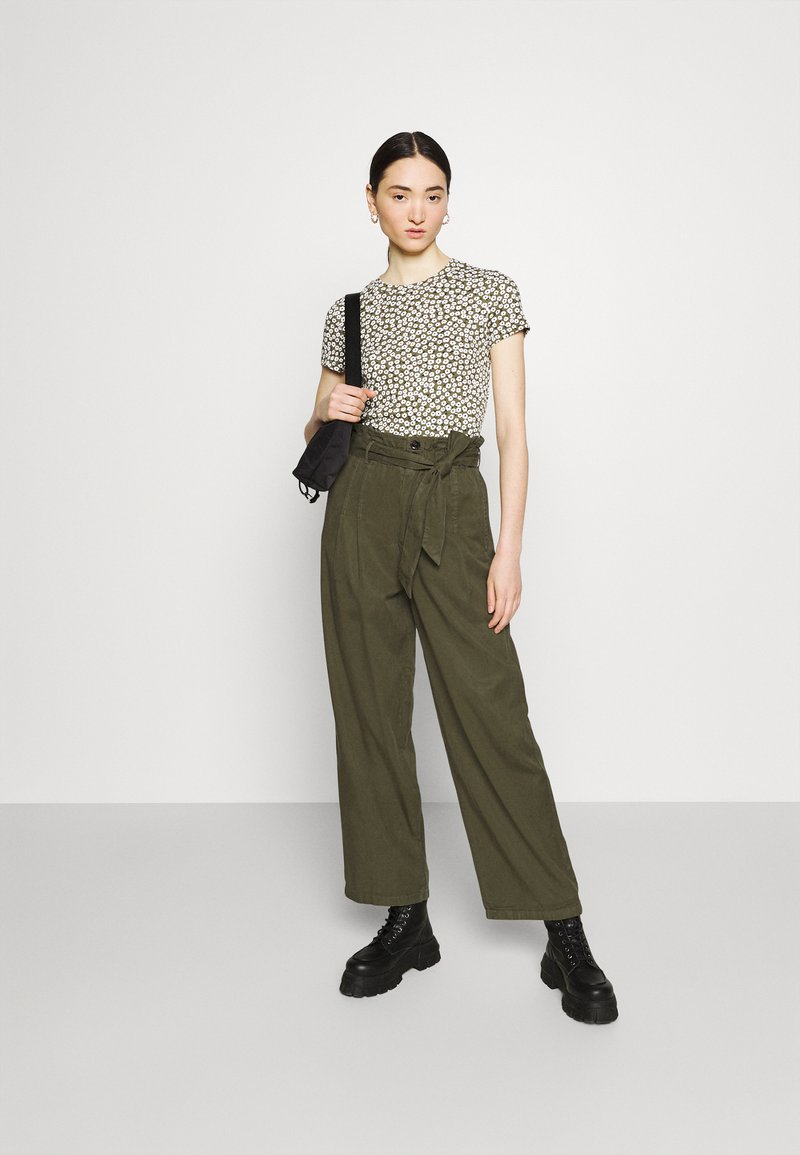 Only Onlpipi Life HW Paperbag Wide Pant Pnt Pantaloni Donna