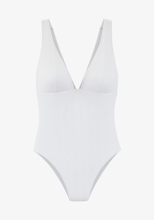 Bílý jednocívkový plavky s hlubokým výstřihem do V, širokými ramínky a žebrovanou texturou. Má přiléhavý střih a minimalistický design.