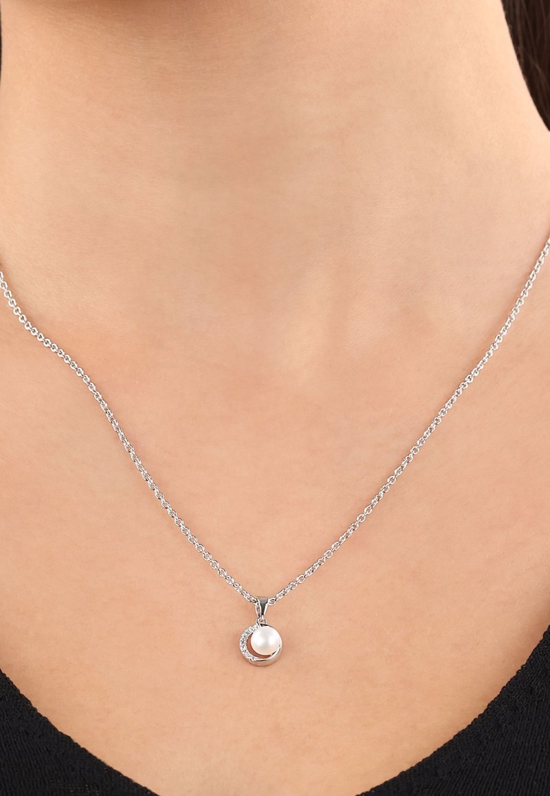 s.Oliver Necklace - silver-coloured