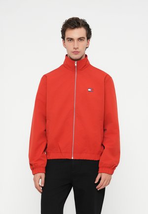 ESSENTIAL JACKET - Overgangsjakke - terracotta red
